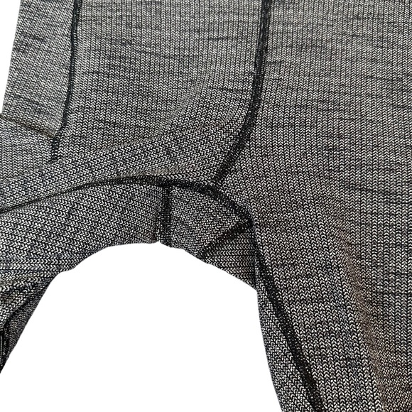 Lululemon | Speed Up Tight Full On Luxtreme Luon Variegated Knit Black Size 6 - Picture 6 of 15